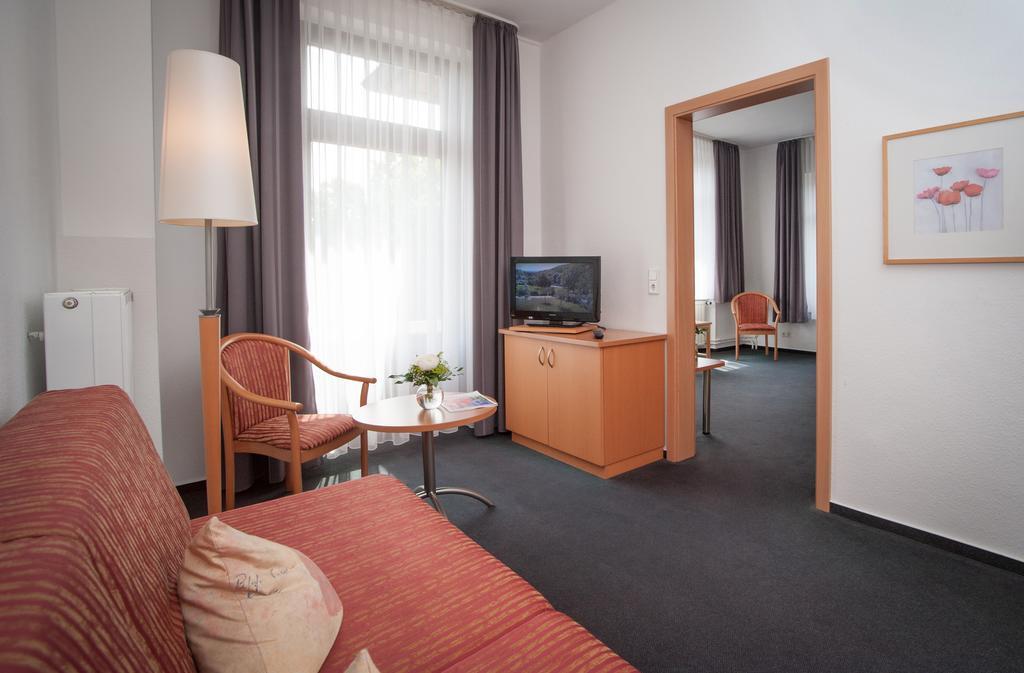 Hotel Hollmann Halle  Exteriör bild